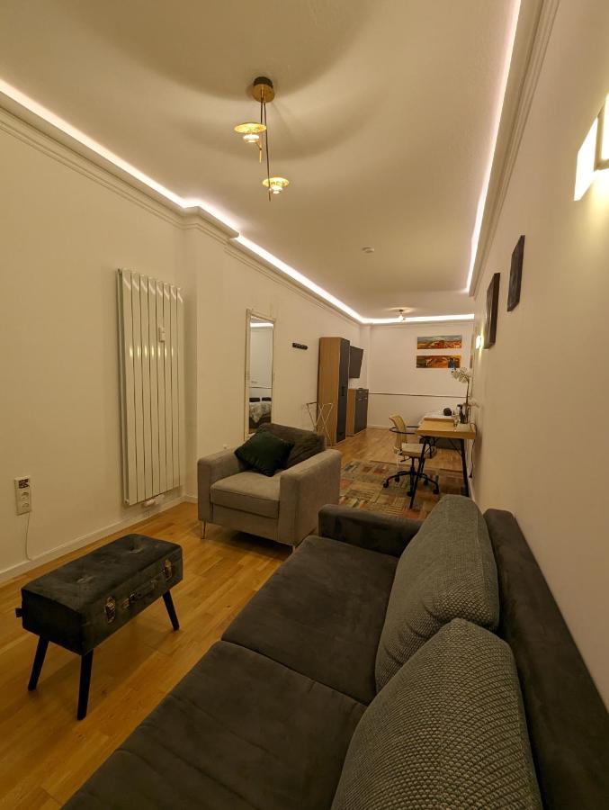Gemuetliche Zimmer Im Herzen Der Stadt Em-Apartments Deutschland Bielefeld Exterior foto