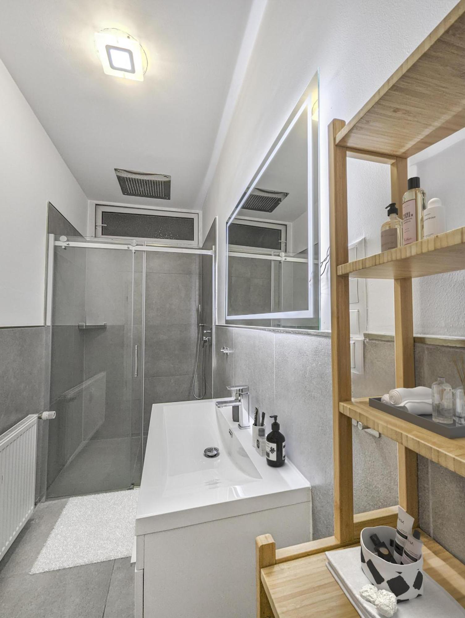 Gemuetliche Zimmer Im Herzen Der Stadt Em-Apartments Deutschland Bielefeld Exterior foto